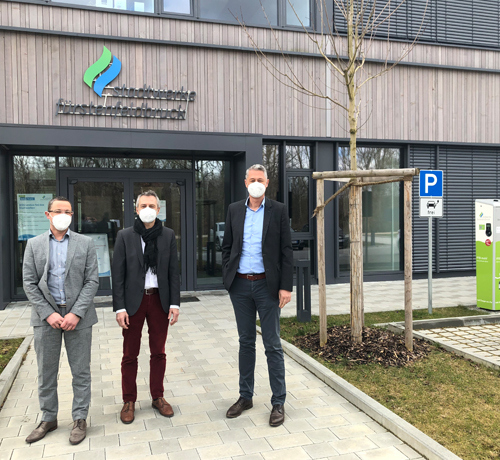 Stadtwerke Fürstenfeldbruck und KommEnergie wollen Energiewende im Landkreis voranbringen 